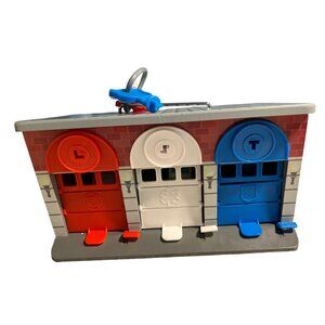 Melissa & Doug Keys & Cars Wooden Rescue Garage Toy For Ages 3+